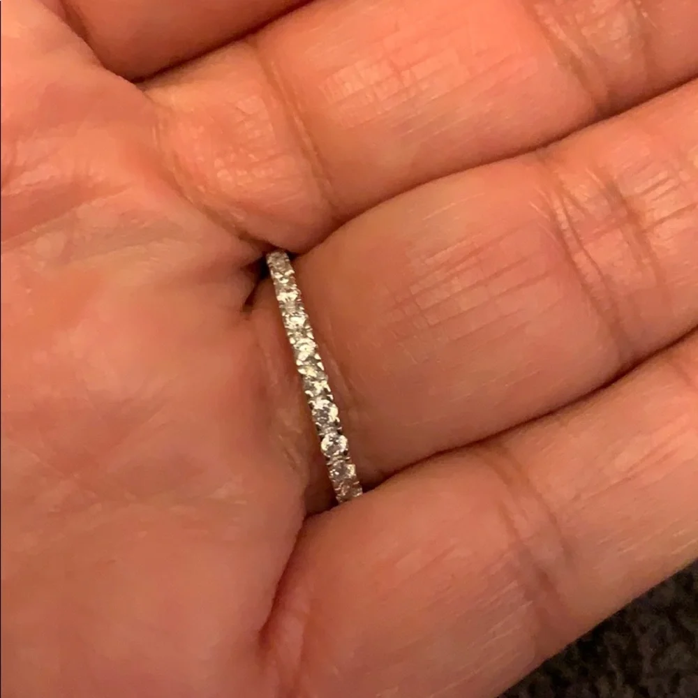 ADORNIA Single Eternity Band